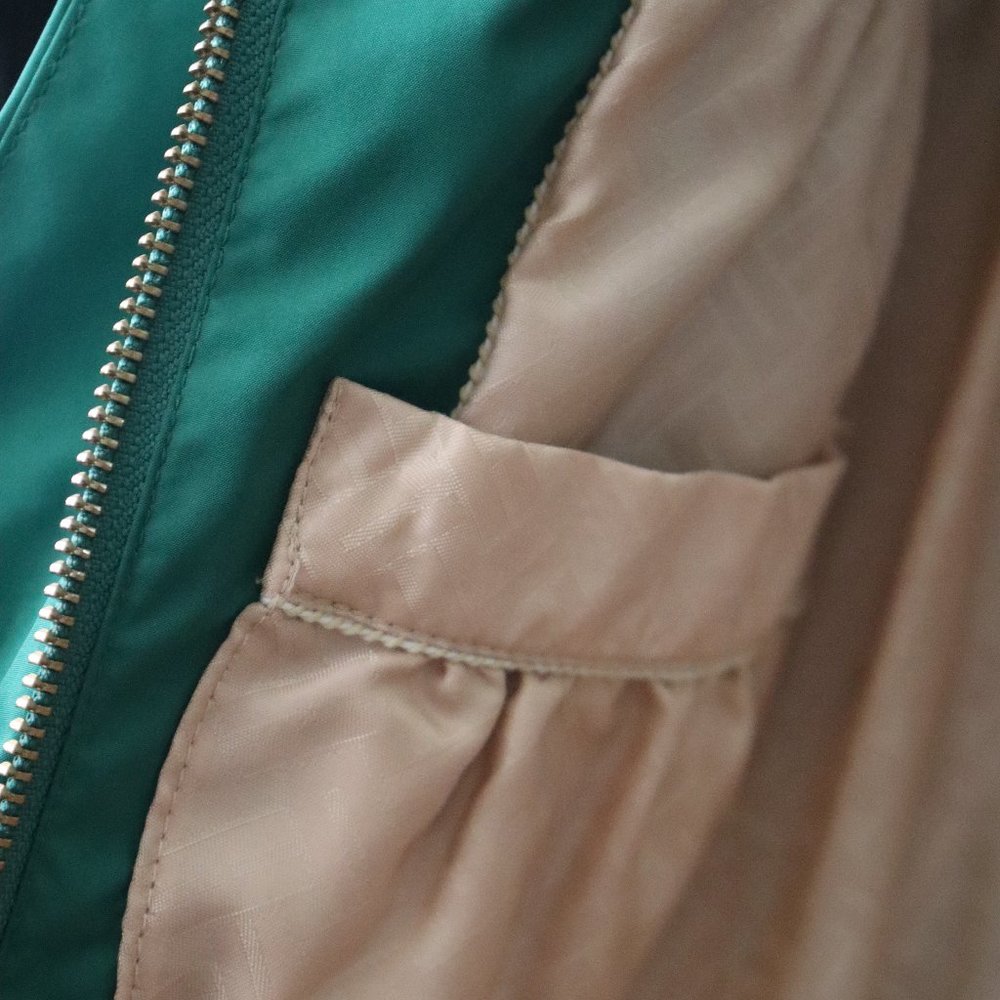 Like New, Cole Haan "Jelly Bean" Windbreaker in Kelly Green, Sz S - Picture 12 of 16